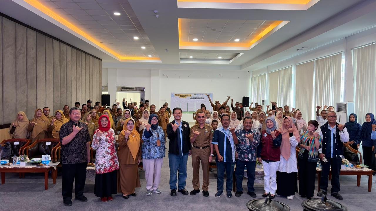 Kabupaten Solok Perkuat Gerakan Bank Sampah, Sebanyak 20 Pengurus Resmi Dikukuhkan
