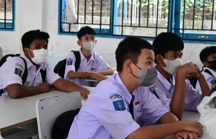 Tindaklanjuti Imbauan Dinas Pendidikan, Sejumlah Sekolah di Kota Padang Terapkan Instruksi PBM