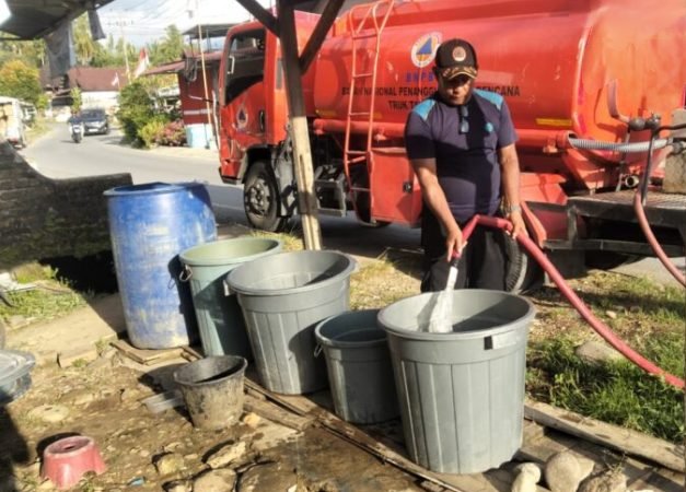 BPBD Kota Padang Tunjukkan Komitmen, Prioritaskan Ketersediaan Air Bersih Untuk Masyarakat Terdampak